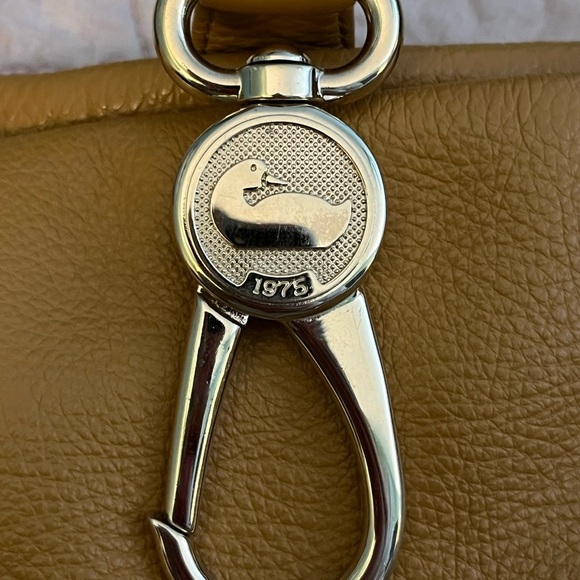 DOONEY & BOURKE Toffee Samba Logo Lock Sac with Keyring - Picture 12 of 12